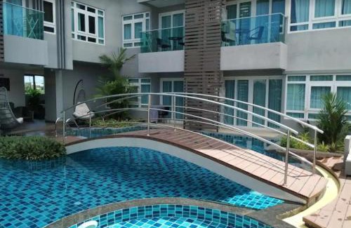 Nai Harn Apartamento | Calypso gardens in Nai Harn