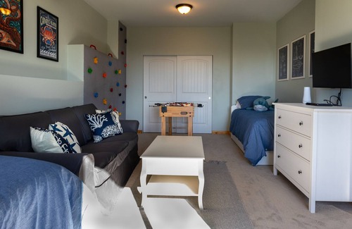 Camano Island Casa | Camano Lookout (pet friendly)-Gorgeous views of Saratoga Passage!