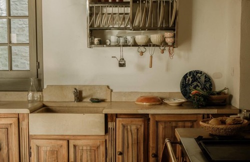 Saint-Gilles Apartamento | Camargue farmhouse on the water's edge