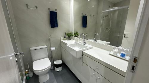 Camboinhas Apartamento | Camboinhas Loft Vista Mar, Pé na Areia, com Piscina e Churrasqueira