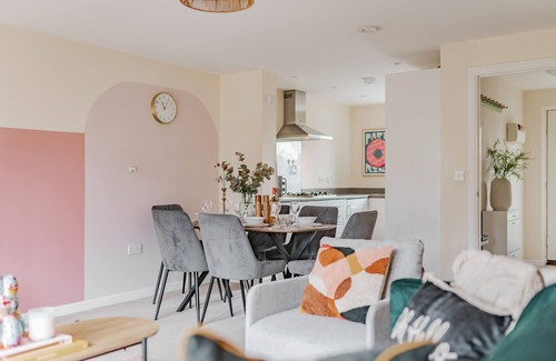 Cambridge Casa | Cambourne Gem, Fast Wifi, Private Parking
