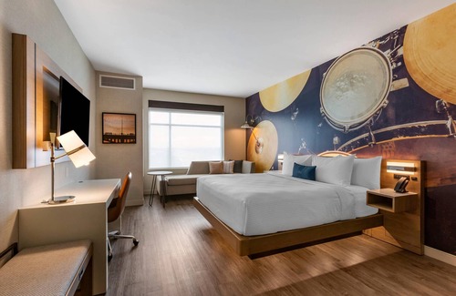 Montopolis Hotel | Cambria Hotel Austin Airport