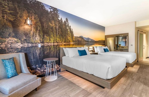 Lake Placid Hotel | Cambria Hotel Lake Placid - Lakeside Resort