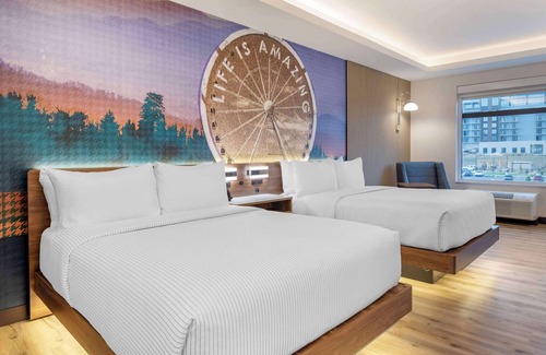 Pigeon Forge Hotel | Cambria Hotel Pigeon Forge