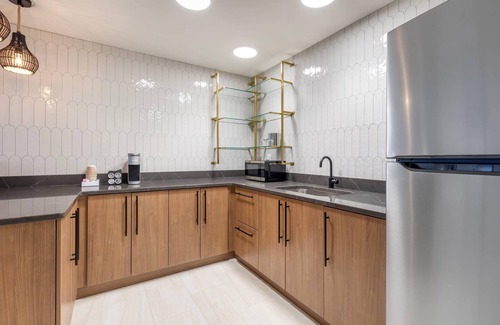 Rehoboth Beach Hotel | Cambria Hotel Rehoboth Beach