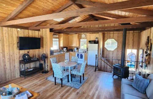 Lodge Hill Casa | Cambria Mountain View Retreat