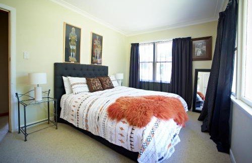 Cambridge Casa | Cambridge Cottage - Self Catering Holiday House
