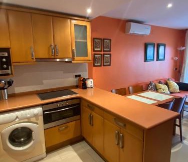 Vilafortuny Apartamento | CAMBRILS VILAFORTUNY Salida directa a la playa