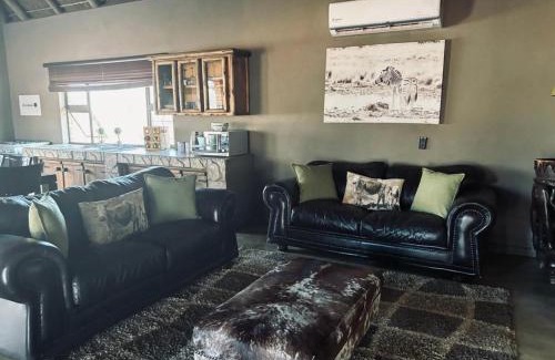 Thabazimbi Casa | Camel Creek Safari Lodge