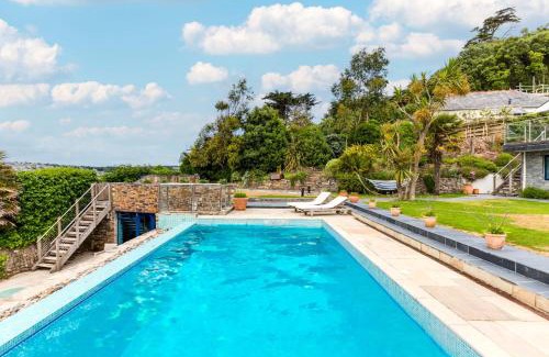 Rock Casa | Camel Point