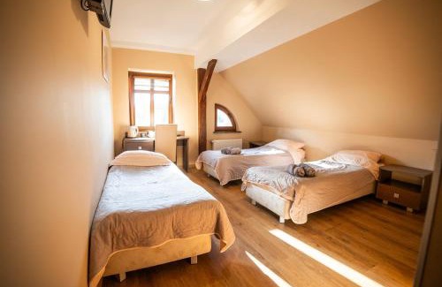 Wolow Hotel | Cameleon