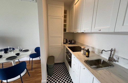 Lesa Apartamento | Camelia modern apartment with lake view