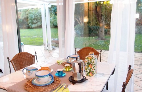 Merine Villa | CamelieSuites LECCE - VILLA CON JARDÍN Y PISCINA