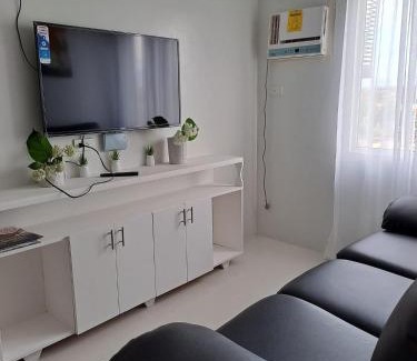 Bantud Hacienda Apartamento | CAMELLA MANORS - Majorca Bldng, Bacolod City