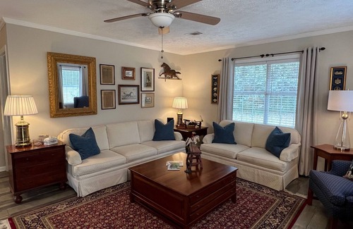 Aiken Cabaña | Camellia Cottages offers -The Cottage Life!