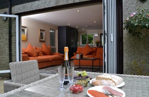 Maenporth Casa | Camellia