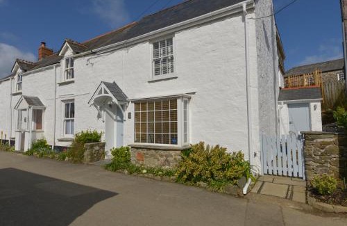 Trelights Casa | Camelot Cottage