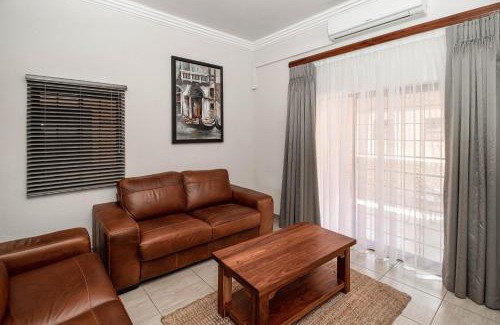 Potchefstroom Apartamento | Camelot Guest House & Apartments