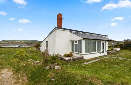 Newport Casa | Camelot, Newport - A Pembrokeshire Waterside Cottage