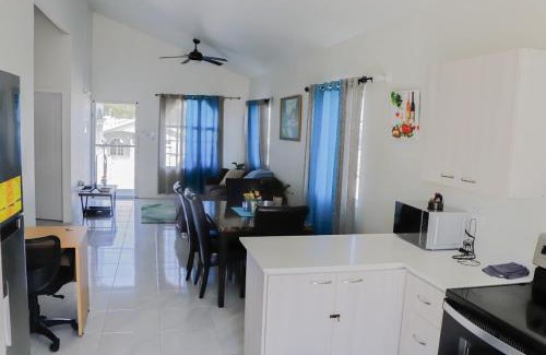 Discovery Bay Casa | Camelot Paradise