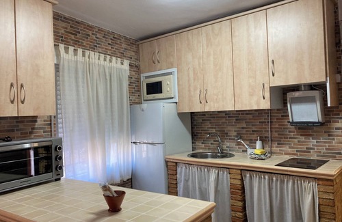 Cabrero Casa | CaMeme your house in the village