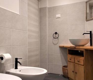 Tesero Apartamento | Camera con bagno privato