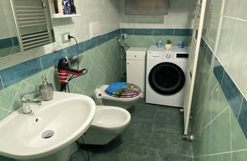 Faenza Apartamento | Camera Doppia con Bagno nel Centro Storico di Faenza
