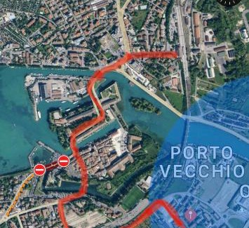 Peschiera del Garda Casa | Camera Monica