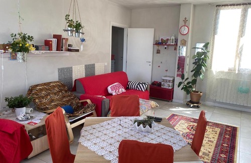 Peschiera del Garda Casa | Camera Monica