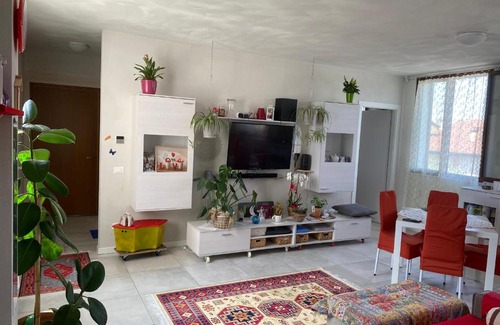 Peschiera del Garda Casa | Camera Monica