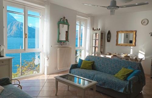 Fiumelatte Apartamento | Camilla House