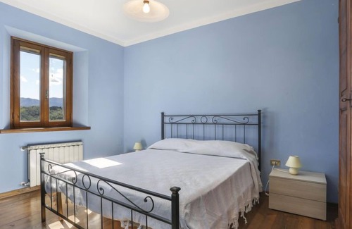 Villa Collemandina Apartamento | Apartamento Caminetto (CNG177) en Castelnuovo di Garfagnana - 5 personas, 2 dormitorios