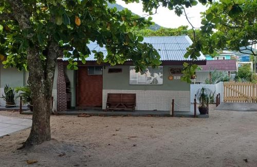 Caiacanga Casa | Caminhos do Ribeirão - Casa de Frente para o Mar
