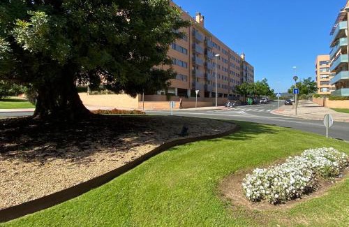 Logroño Apartamento | Camino Santiago Naturaleza en Logroño Parking y Piscina by Apartamentos Logrono org
