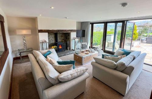 Montgomery Casa | Camlad Barn
