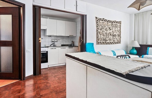 Camogli Apartamento | Camogli Bright Apartment with Parking