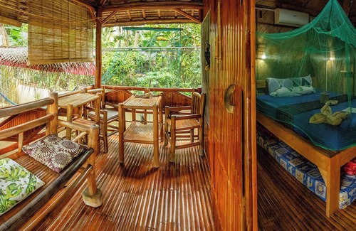 San Francisco Island Complejo | Camotes hidden huts-rooms-bar-restaurant