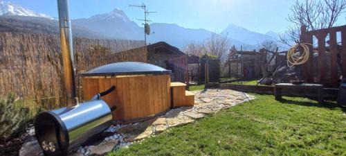 Capo di Ponte Casa | Camotta