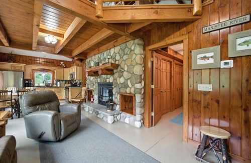 Grayling Cabaña | Camp Arrowhead-Just listed! Manistee River Escape