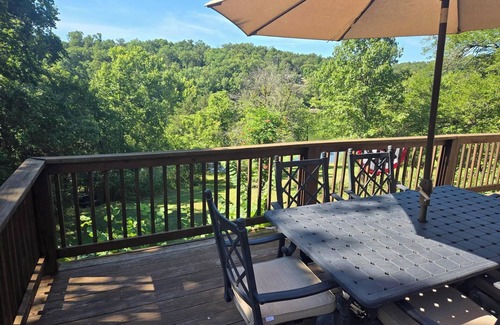 Shell Knob Casa | Camp Bob Table Rock Lake House -3 waterfront lots, easy walk down, close to town