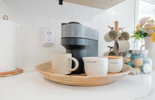 Northeast Carmel Casa | Camp Carmel Chic Coastal Retreat Near Downtown Carmel By the Sea 30-Night Stay