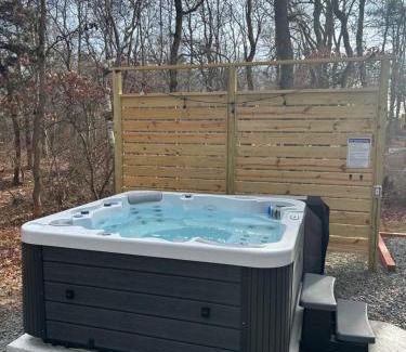 Long Pond Casa | Camp Cedar:7 miles to Camelback, 5 to Kalahari!