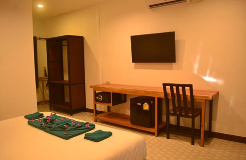 Ko Yao Otro | Camp Hadee Koh Yao Noi