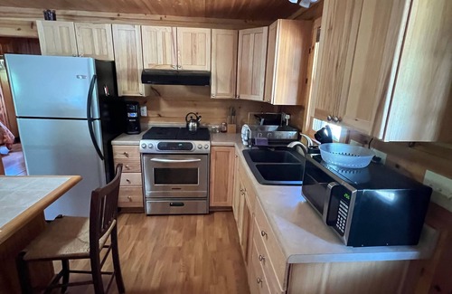 Nebo Cabina | Camp Hideaway Hemlock Haven Cabin en Lake James NC