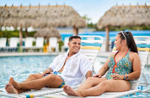 Auburndale Complejo | Camp Margaritaville Auburndale RV Resort and Cabana Cabins