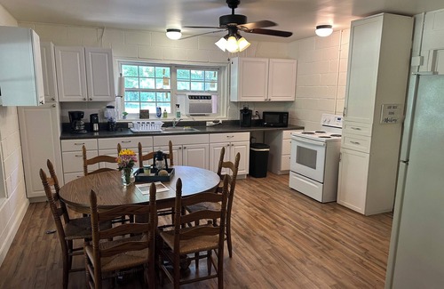 Hohenwald Cabina | Camp Oxbow on the Buffalo River TN