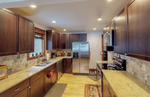 McCall Casa | Camp Road Cottage