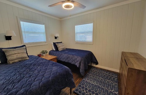 Tavares Casa | Camp St. Cabanas Unit 4