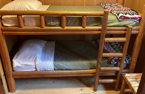 Ravalli County Cabina | CAMP SULA - Dry Cabin # 7