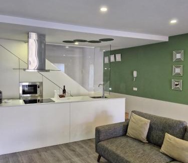 Campanha Apartamento | Campanhã Clock House with terrace